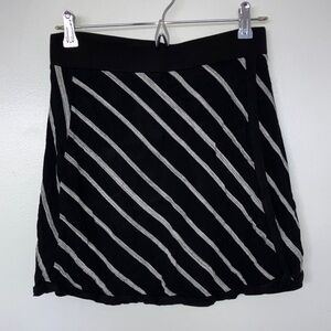 Dakini Black and Gray Striped Rayon Women's Skort